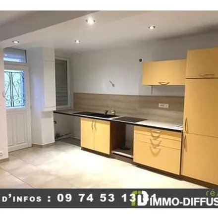 Rent this 3 bed apartment on 21 bis Rue des Champs-Elysées in 10100 Romilly-sur-Seine, France