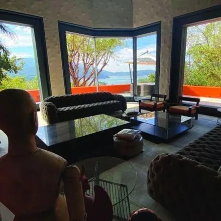 Buy this 6 bed house on Espacio: Estudio y Danza in Porfirio Díaz, La Capilla