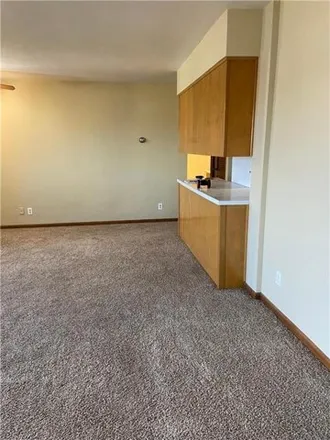 Rent this 2 bed condo on 627 Robert Street South in Saint Paul, MN 55107