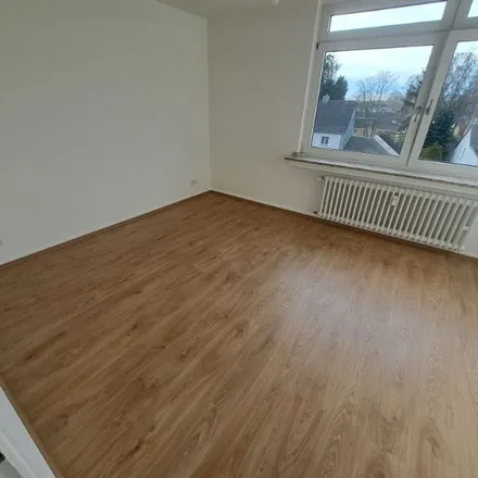 Image 1 - Schweizer Straße 71, 47058 Duisburg, Germany - Apartment for rent