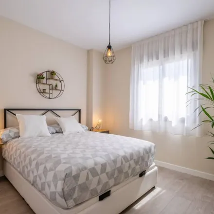 Rent this 2 bed apartment on Calle Don Juan de Austria in 18, 29009 Málaga