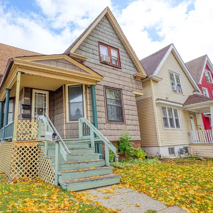 Buy this 5 bed duplex on 1900 South 26th Street in Milwaukee, WI 53204