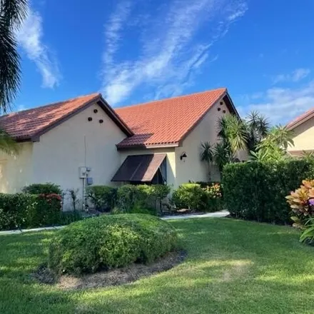 Rent this 3 bed house on 40 North Ironwood Way in Palm Beach Gardens, FL 33418