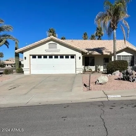 Rent this 3 bed house on 6410 East Melrose Street in Mesa, AZ 85215