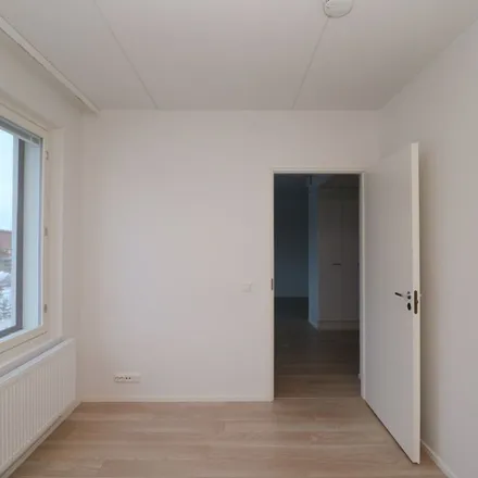 Rent this 2 bed apartment on Kerkkäkatu 4 in 40530 Jyväskylä, Finland