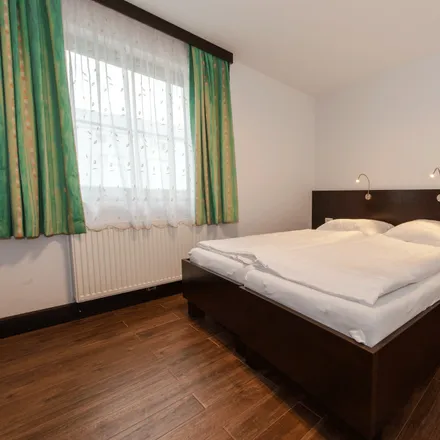 Rent this 1 bed apartment on Kaiser-Ebersdorfer Straße 26 in 1110 Vienna, Austria