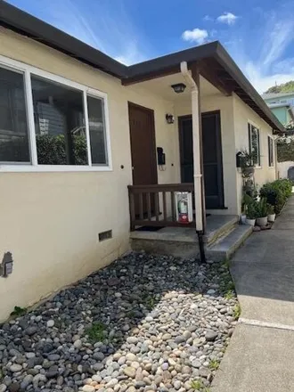 Rent this 1 bed house on 880 Gordon Avenue in Belmont, CA 94002