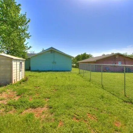 Image 4 - 405 S Drexel St, Guthrie, Oklahoma, 73044 - House for sale