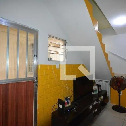 Buy this 2 bed apartment on Rua Craveiro de Sá in Cordovil, Rio de Janeiro - RJ