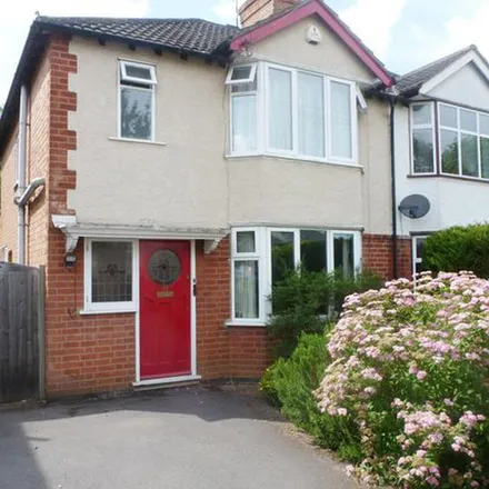 Rent this 3 bed duplex on Edgecote Close in Rugby, CV21 4JU