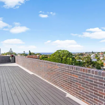 Rent this 3 bed apartment on Macpherson St At Lugar St in MacPherson Street, Bronte NSW 2024