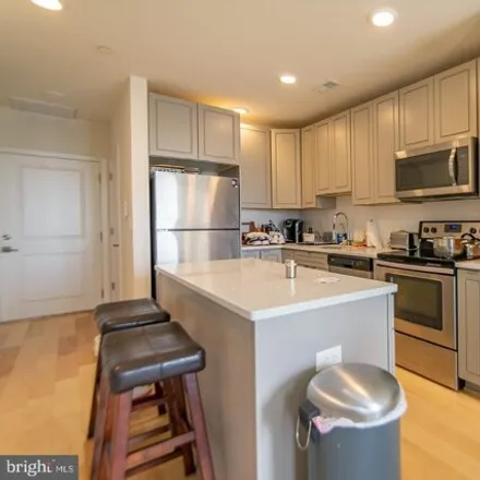 Rent this 2 bed apartment on 627 East Girard Avenue in Philadelphia, PA 19125