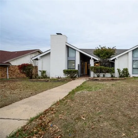 Rent this 3 bed house on 3864 Timberridge Drive in Irving, TX 75038