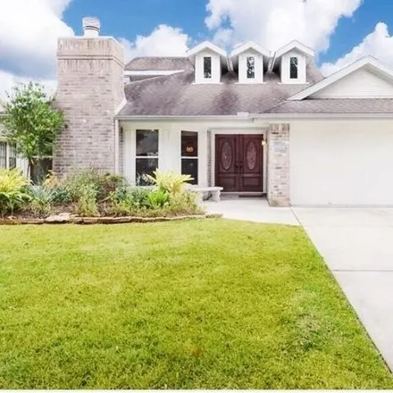 Rent this 3 bed house on 2201 Streamhurst Lane in Sugar Land, TX 77479