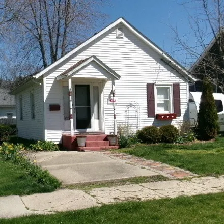 Buy this 1 bed house on 1034 Washington Street in Marseilles, LaSalle County