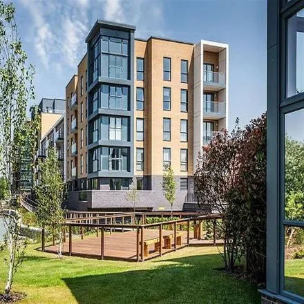 Rent this 1 bed apartment on Skylark House in 1-708 Drake Way, Reading