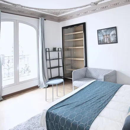Rent this 1 bed apartment on 209 Avenue Daumesnil in 75012 Paris, France