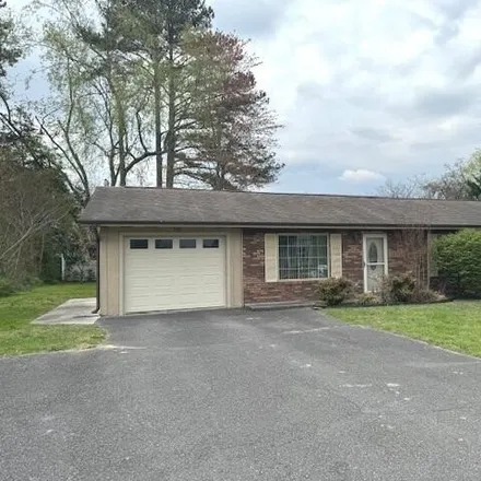 Buy this 3 bed house on 381 Fenway Drive in Pine Grove, Pigeon Forge