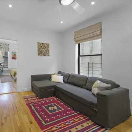 Image 3 - 203 West 87th Street, New York, NY 10024, USA - Apartment for sale