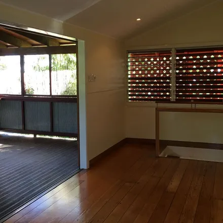 Rent this 3 bed apartment on Garrick Street in West End QLD 4810, Australia