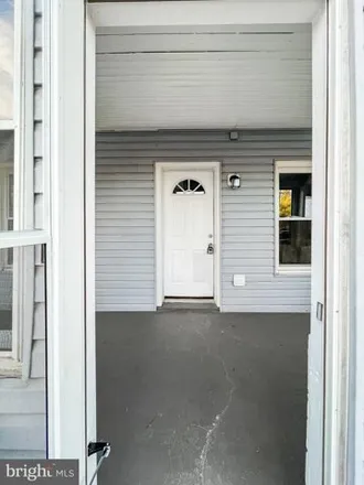 Image 6 - 715 South Potomac Street, Hagerstown, MD 21740, USA - House for sale