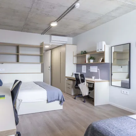 Rent this studio room on Rua Alberto Malafaya Baptista in 4200-100 Porto, Portugal