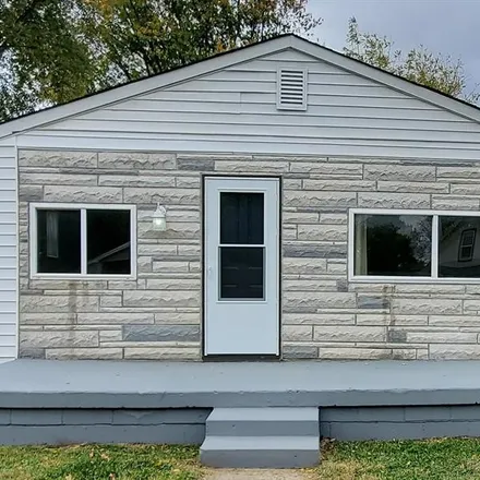 Buy this 3 bed house on 3230 Mars Hill Street in Indianapolis, IN 46221
