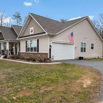 Buy this 6 bed house on 7322 Glenhaven Drive in Spotsylvania County, VA 22407