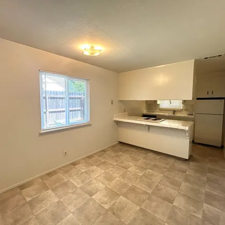 Image 4 - 6435 San Stefano Street, Citrus Heights, CA 95610, USA - Apartment for rent