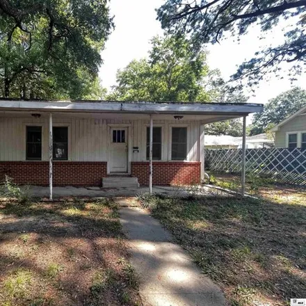 Buy this 2 bed house on 824 North 5th Street in West Monroe, LA 71291
