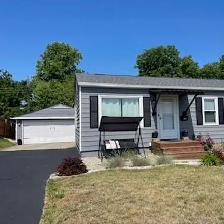 Rent this 3 bed house on 1357 Ironwood Drive in Buckeye Trailer Court, Fairborn