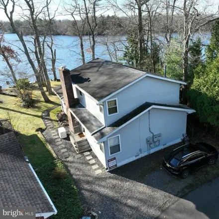 Image 5 - 74 Silver Lake Road, Clayton, Gloucester County, NJ 08312, USA - House for sale