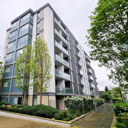 Rent this 1 bed apartment on Simmonds House in Burford Road, London