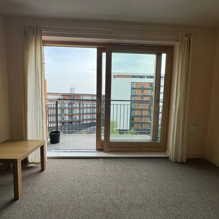 Image 3 - Burford Wharf Apartments, 3 Cam Road, Mill Meads, London, E15 2SL, United Kingdom - Apartment for rent