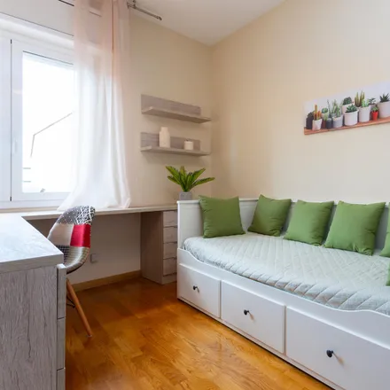 Rent this 2 bed apartment on Travessera de Dalt in 3, 08001 Barcelona
