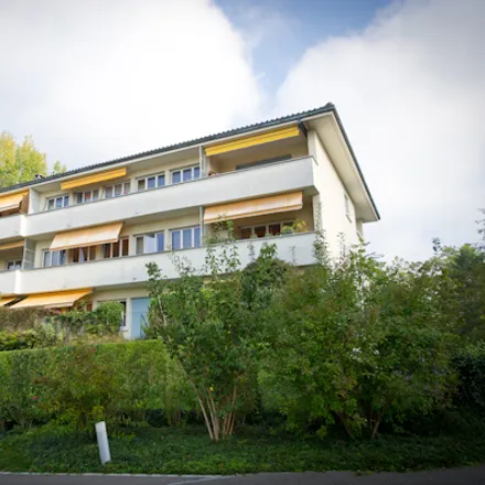 Rent this studio apartment on Chemin des Ramiers 6 in 1012 Pully, Switzerland