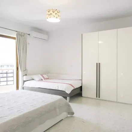 Image 5 - Malta, IL - Apartment for rent