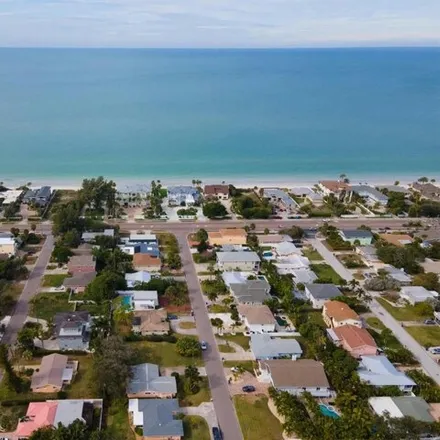 Image 2 - 152 8th Street, Belleair Beach, Pinellas County, FL 33786, USA - House for sale