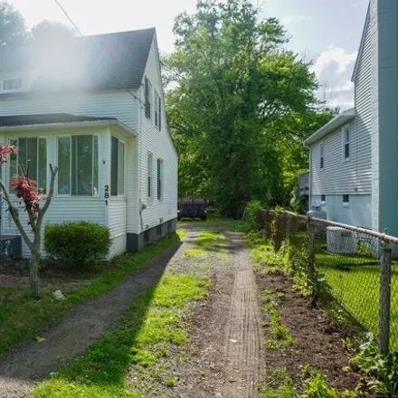Buy this 2 bed house on 281 Main St in Cromwell, Connecticut