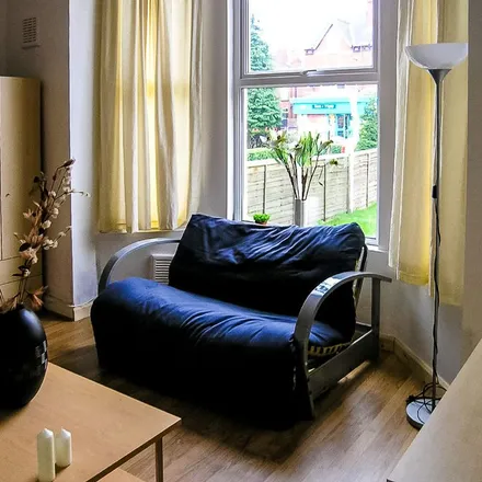 Image 5 - Brudenell Road Chestnut Avenue, Brudenell Road, Leeds, LS6 1EE, United Kingdom - Apartment for rent