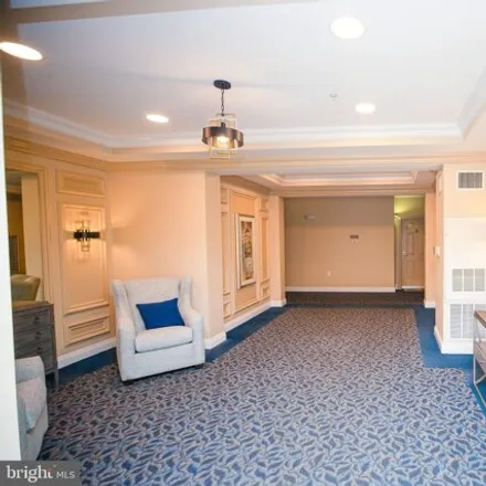 Image 3 - 300 High Gables Dr Apt 304, Gaithersburg, Maryland, 20878 - Condo for sale