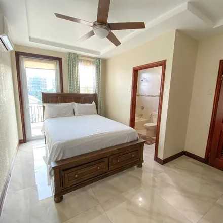 Rent this 3 bed apartment on unnamed road in New Kingston, Kingston