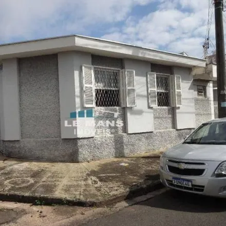 Buy this 2 bed house on Travessa Serafim Corso in Vila Independência, Piracicaba - SP