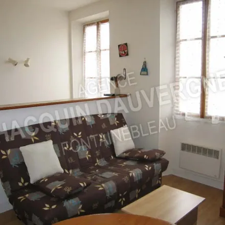 Rent this 2 bed apartment on Avon in Seine-et-Marne, France