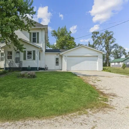 Buy this 4 bed house on 2100 Lincoln Highway in Benton County, IA 52346