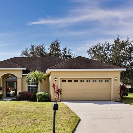 Buy this 3 bed house on 2979 Dunhill Cir in Polk County, FL 33810