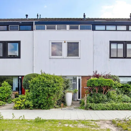 Rent this 4 bed apartment on Stoutenburg 4 in 1121 GG Landsmeer, Netherlands