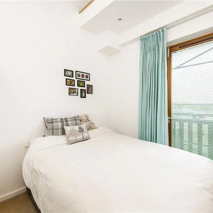 Rent this 2 bed apartment on Drakes Courtyard in London, NW6 7JX