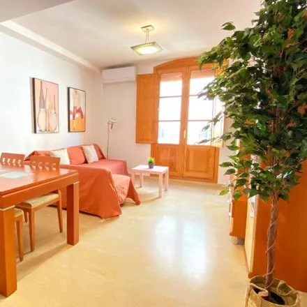 Rent this 4 bed apartment on Carrer de Cañete in 46001 Valencia, Spain