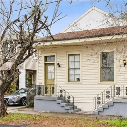 Image 1 - 4909 Iberville Street, New Orleans, LA 70119, USA - House for sale